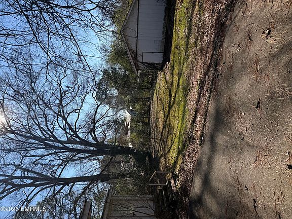 4th image of 3851 36th St