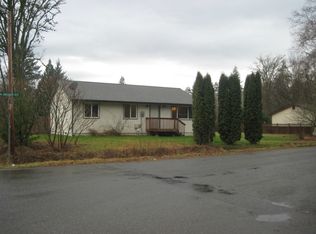 11 NE Anchor Dr, Belfair, WA 98528