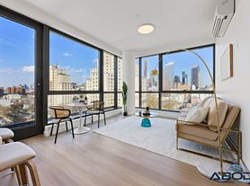 159 3rd Ave