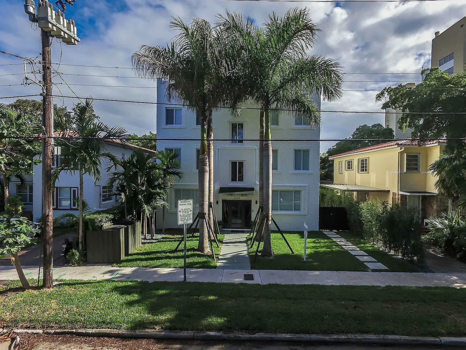 1 bed, 600 sqft, $2,150 — Photo 2