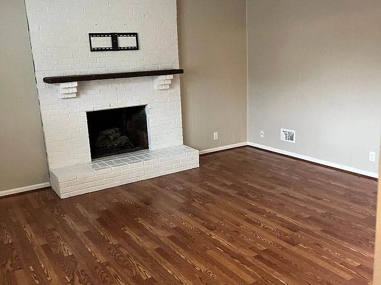 1115 Meadowridge Trl — Photo 14