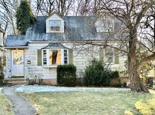 217 Wales Ave, River Edge, NJ 07661