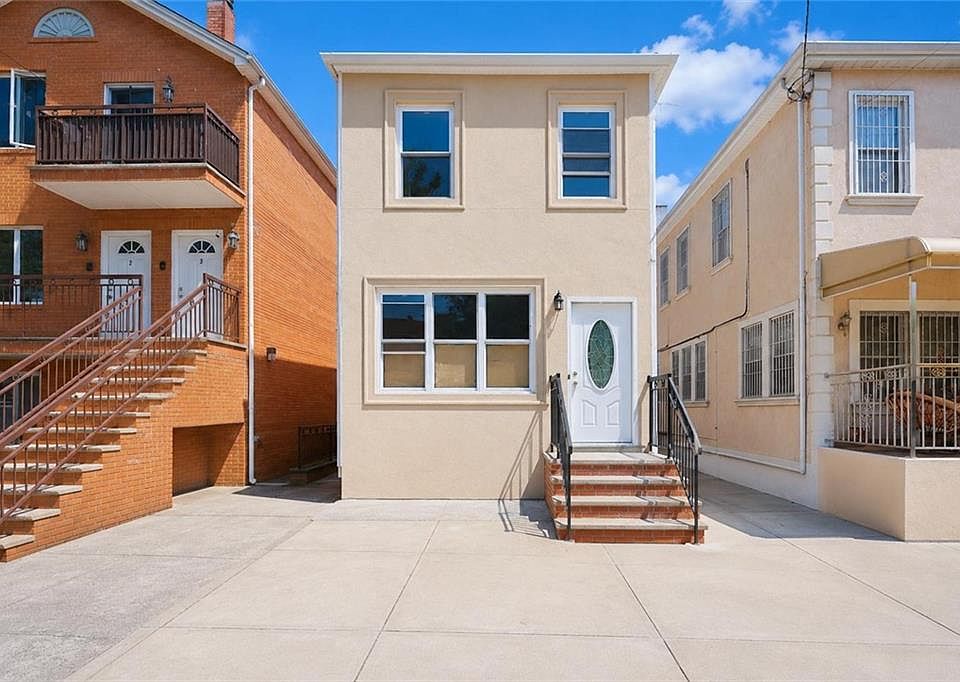 1st image of 2271 E 19th St