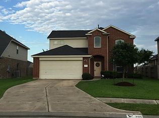 306 Lake Rim Dr, Rosenberg, TX 77469
