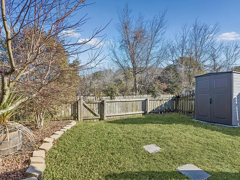 762 Quesnel Dr — Photo 31