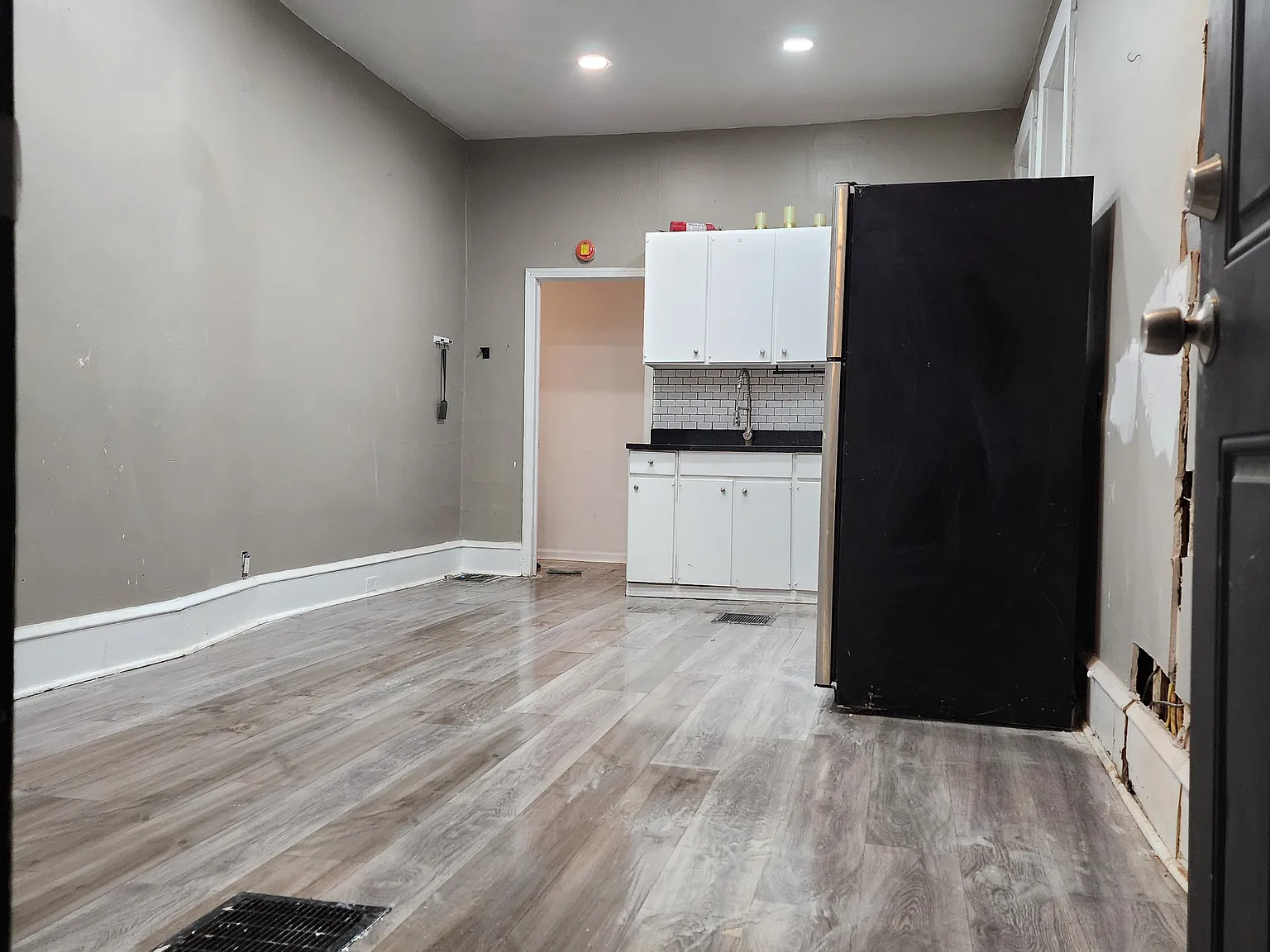 5601 Cedar Ave — Photo 1