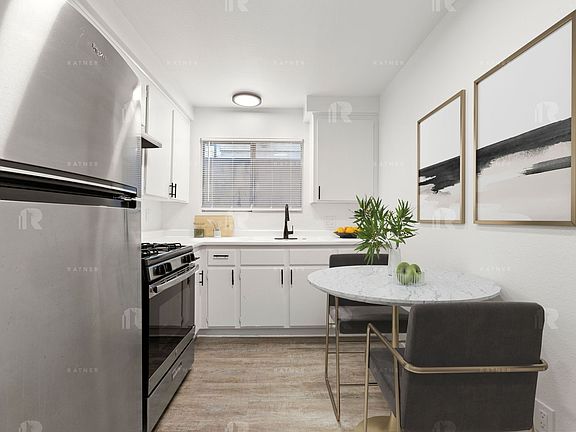 4th image of 5424 Corteen Pl APT 8