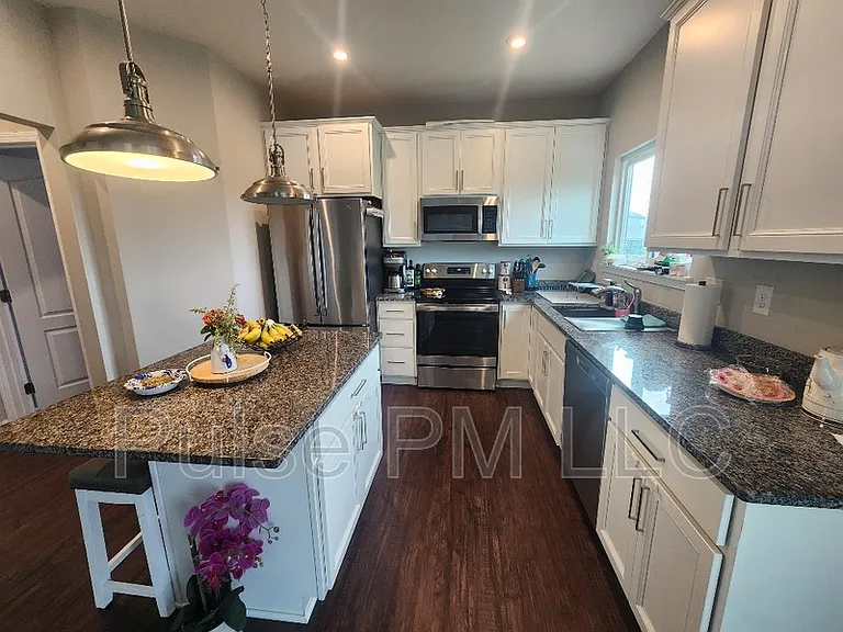 690 Hogrefe Rd — Photo 5