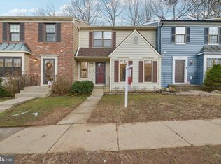 6017 Scarborough Commons Ln, Burke, VA 22015