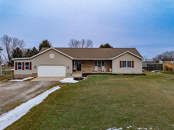 2nd image of 1152 Orr Rd