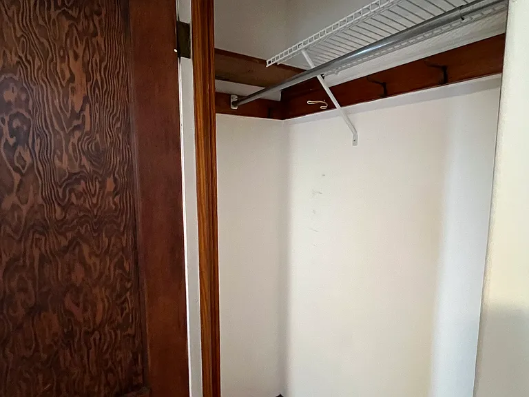 272 Norwalk Ave — Photo 31