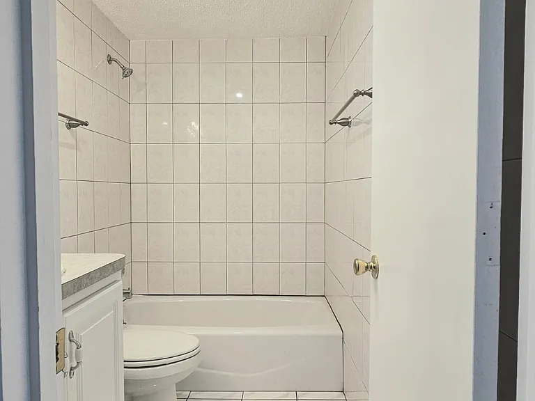 6340 Providence Cir #205 — Photo 4