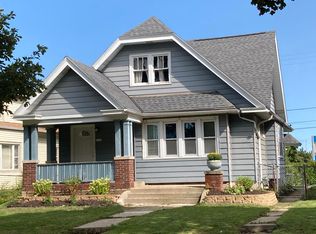 4132 N 12th St, Milwaukee, WI 53209