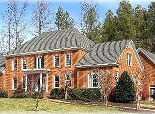 2307 Lastingham Dr, Midlothian, VA 23113