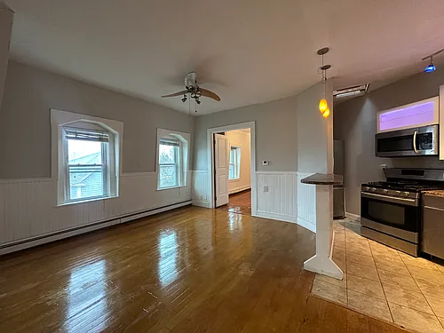 117 Almy St #3L Photo 1