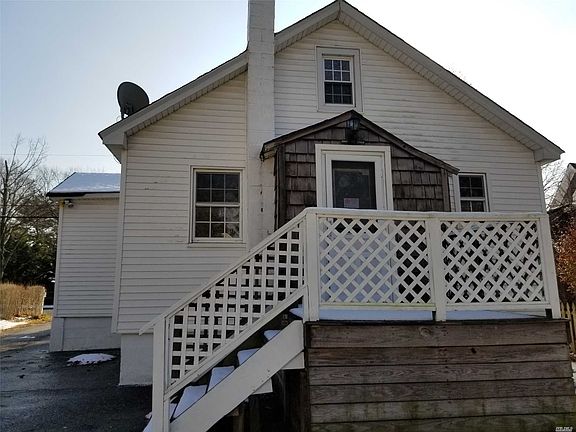 2nd image of 17A Evergreen Ave