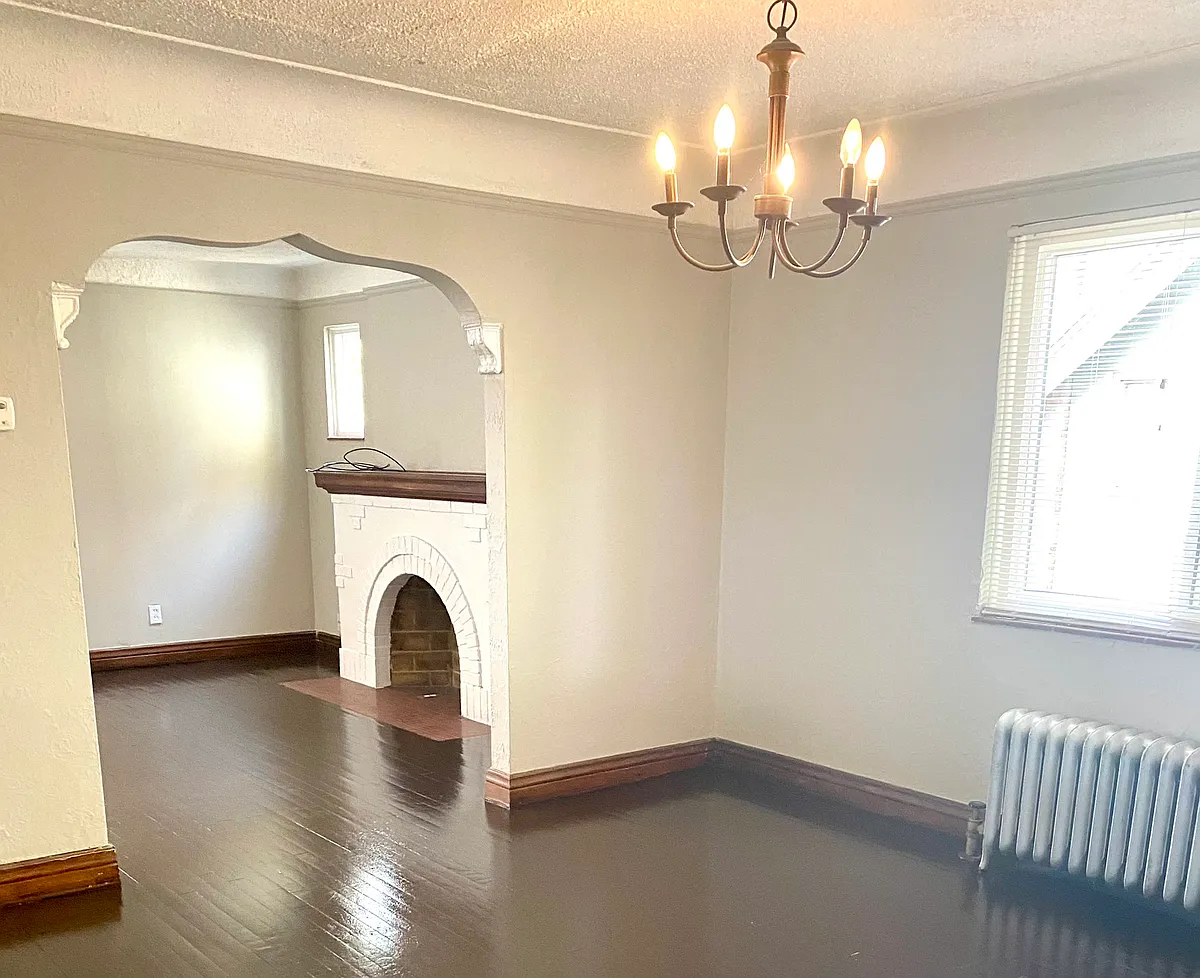 Building Photo - 5540 Grayton St