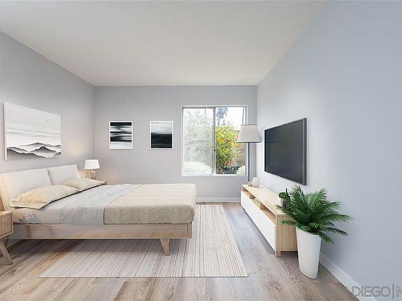 5th image of 1885 Diamond St #112
