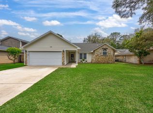 115 Meadow Woods Ln, Niceville, FL 32578