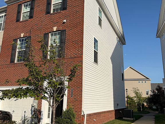 Corner townhome