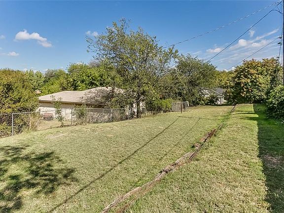 5th image of 520 Owens Dr