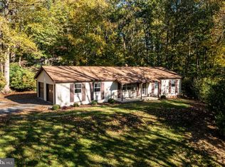 2235 Deep Creek Rd, Perkiomenville, PA 18074