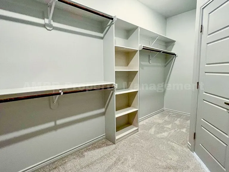 5205 Congress St — Photo 14
