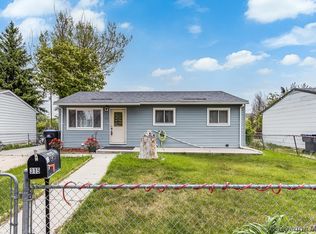315 Cribbon Ave, Cheyenne, WY 82007
