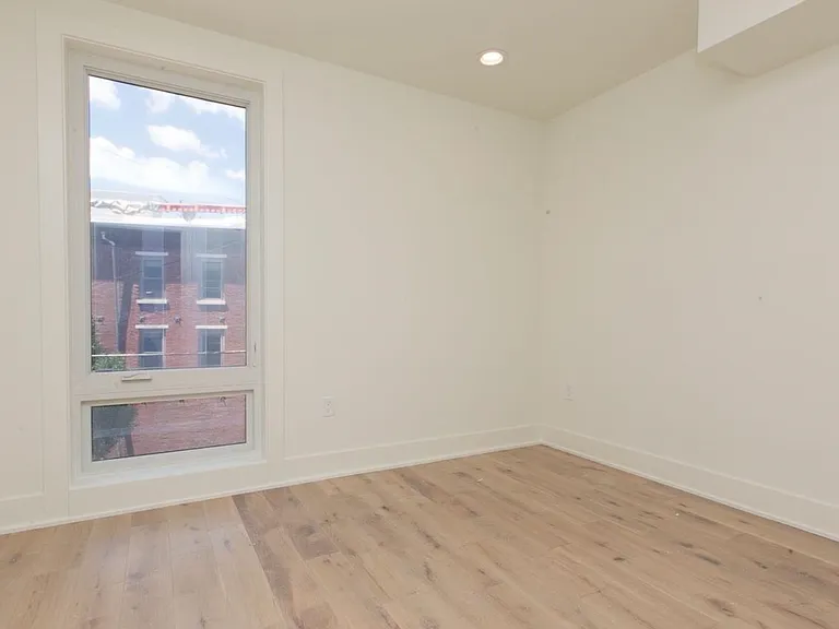 Newly Constructed Apartments in Fishtown — Photo 7