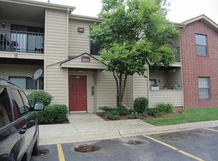 1921 N Hicks Rd FLOOR 2, Palatine, IL 60074