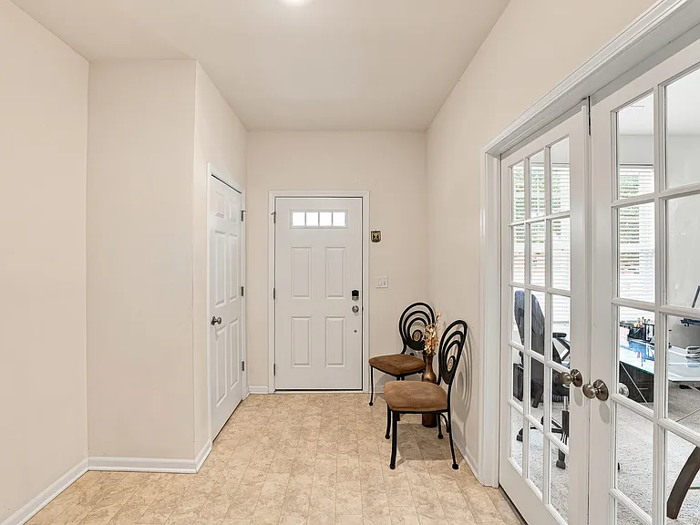 3303 Trillium Cir — Photo 3