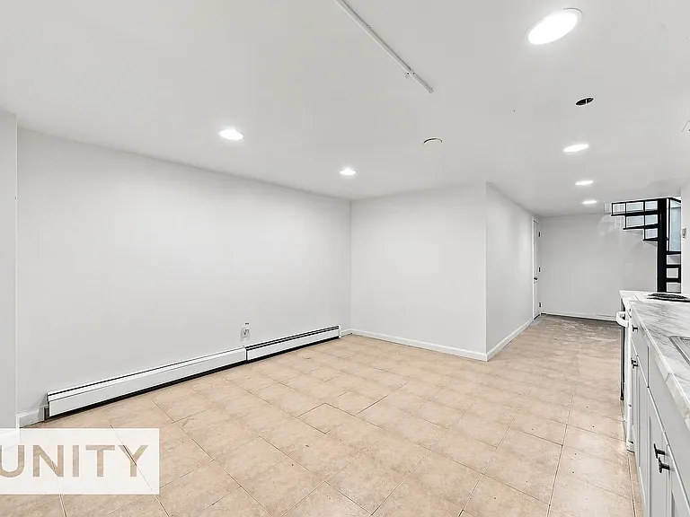 707 Dekalb Ave #1B — Photo 18