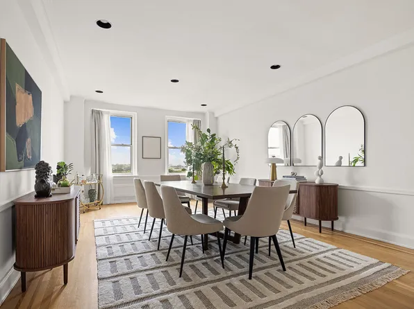 35 Prospect Park West image 3 of 15