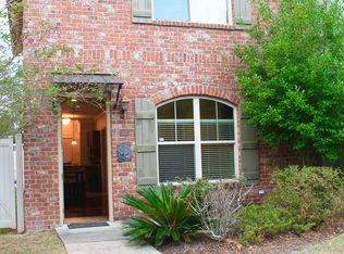 4637 Burbank Dr APT 101, Baton Rouge, LA 70820