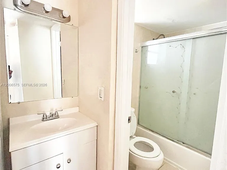 8870 Fontainebleau Blvd #409 — Photo 34