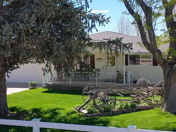 3rd image of 4637 N Pioneer Dr