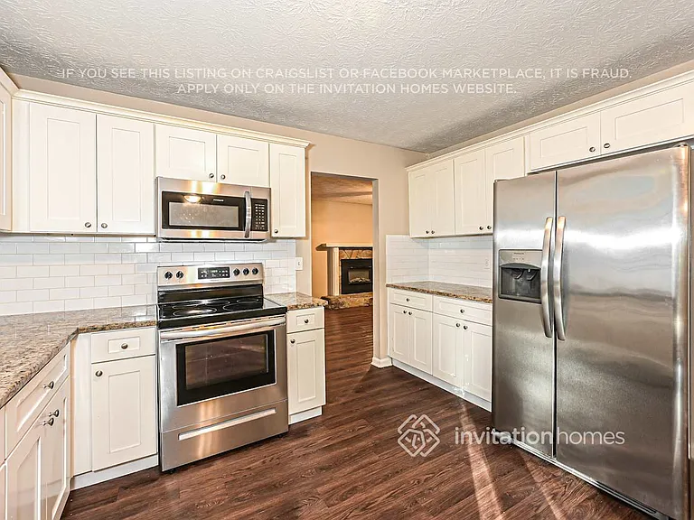 297 Phoenix Dr — Photo 8