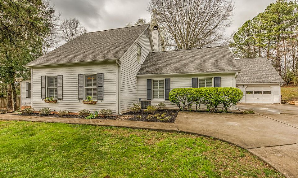 1st image of 8403 Parkbrook Ln