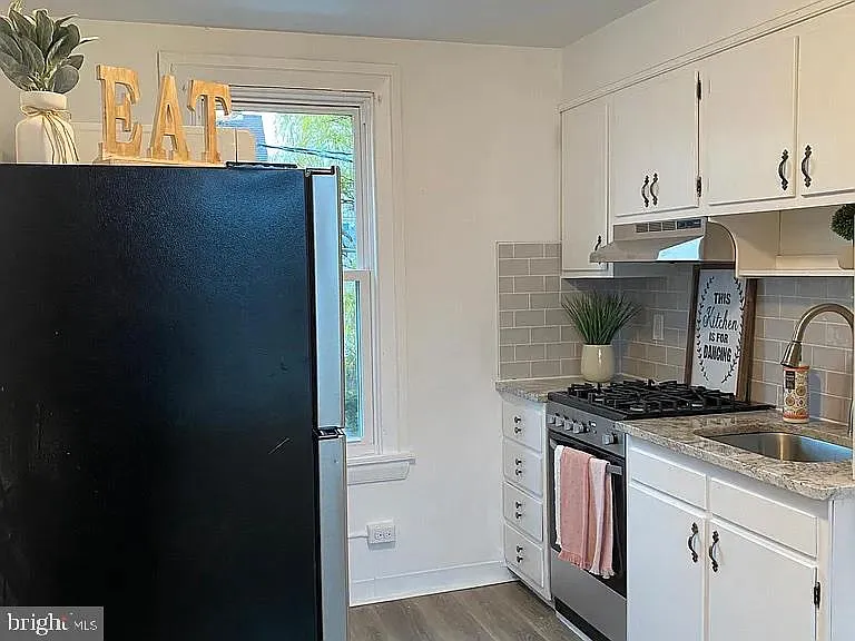 25 Ellis St #27-27B — Photo 5