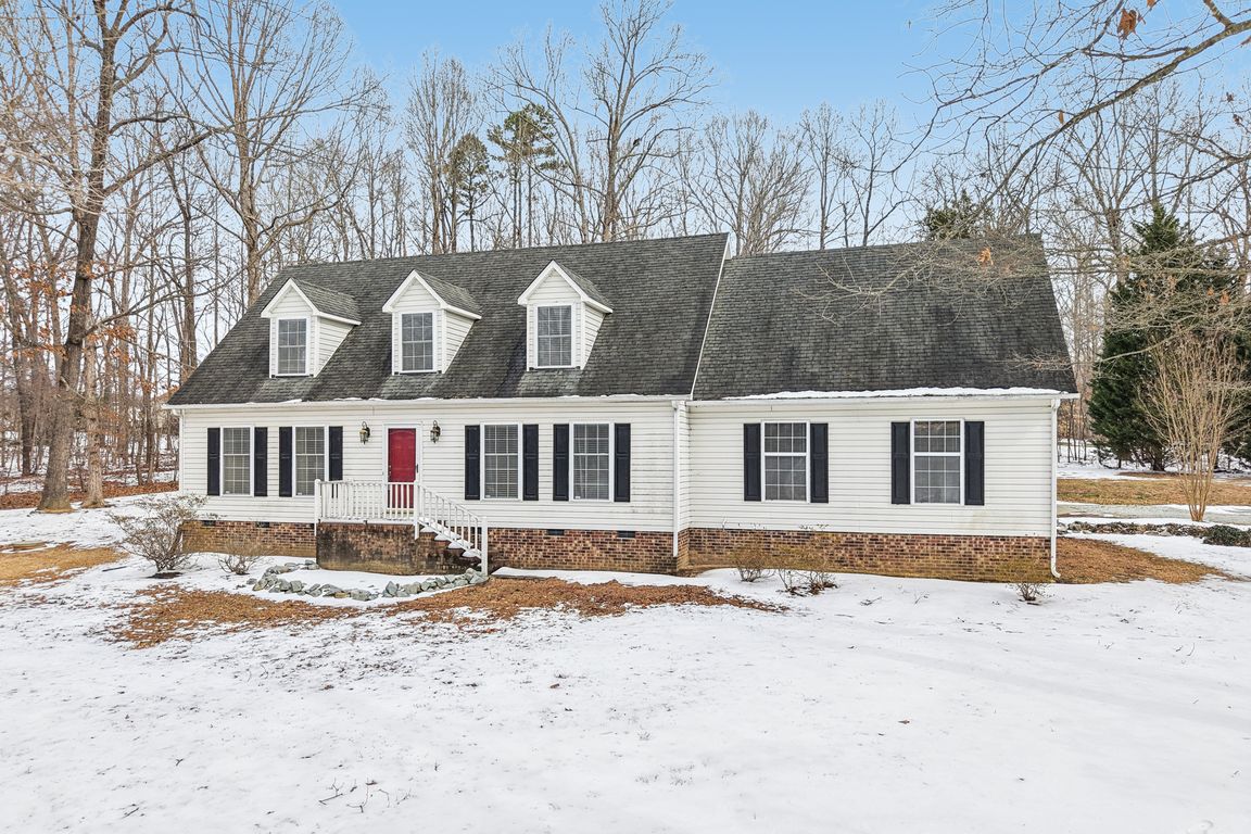 Guess Rd-S0402-001.jpg