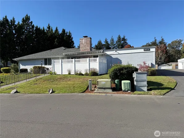 8610 Onyx Drive SW #A, Lakewood, WA 98498