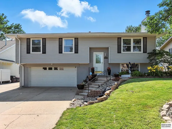 2528 N 142nd St, Omaha, NE 68164