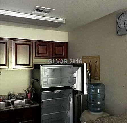 5th image of 5141 River Glen Dr Unit 160