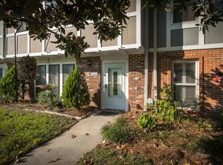 2924 Cheltenham Ln, Charleston, SC 29414