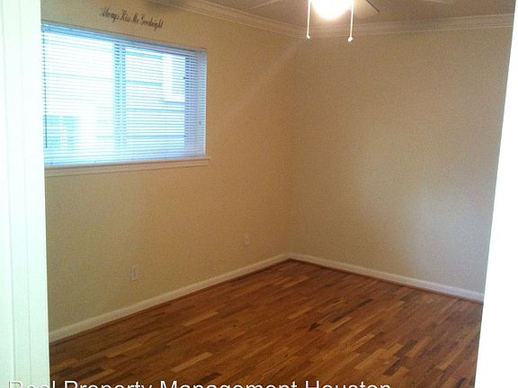 4th image of 1523 Heights Blvd APT 10