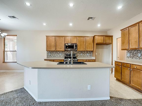 2nd image of 2626 E Elmwood Pl