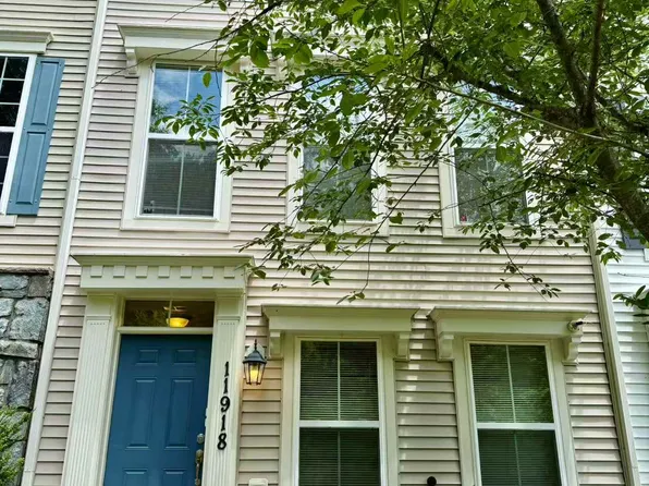 11918 Weybridge Ln, Germantown, MD 20876
