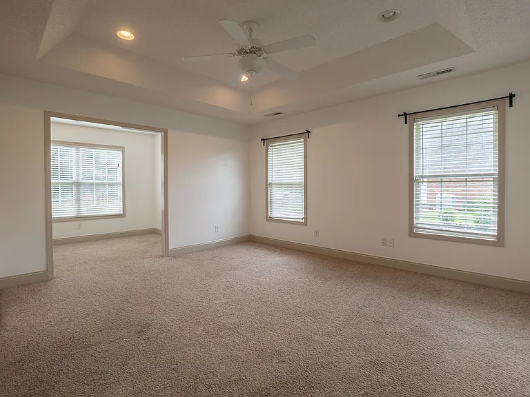 1830 Barnwell Dr — Photo 9