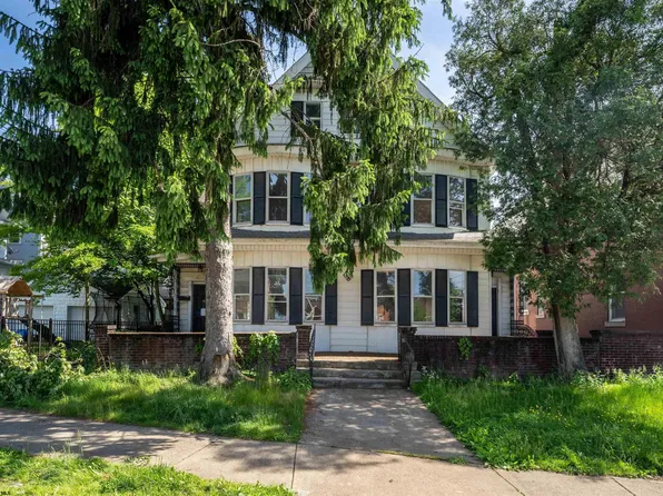 204-20 Wilson Cir, Morgantown, WV 26505