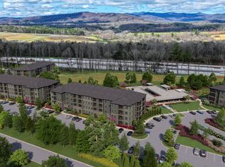 Rockberry, Arden, NC 28704